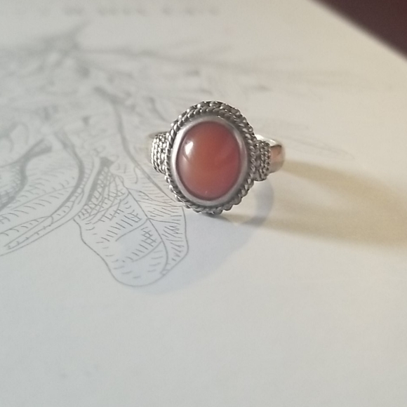 Silver ring. - Picture 2 of 5